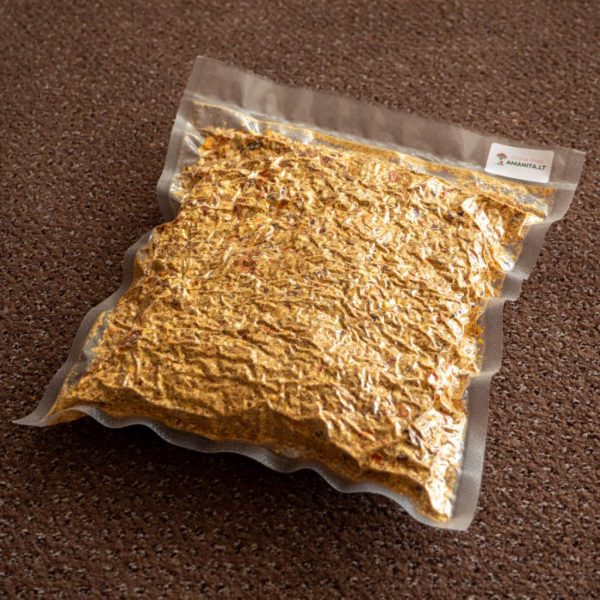 1.1 lbs (500 grams) - Dried Amanita Muscaria powder & pieces